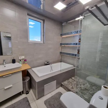 Ferienwohnung Park Loft, Calea Iesilor 67 Kischinau Exterior foto